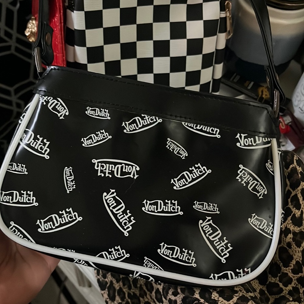 COPY - COPY - VON DUTCH CROSS BODY BAG